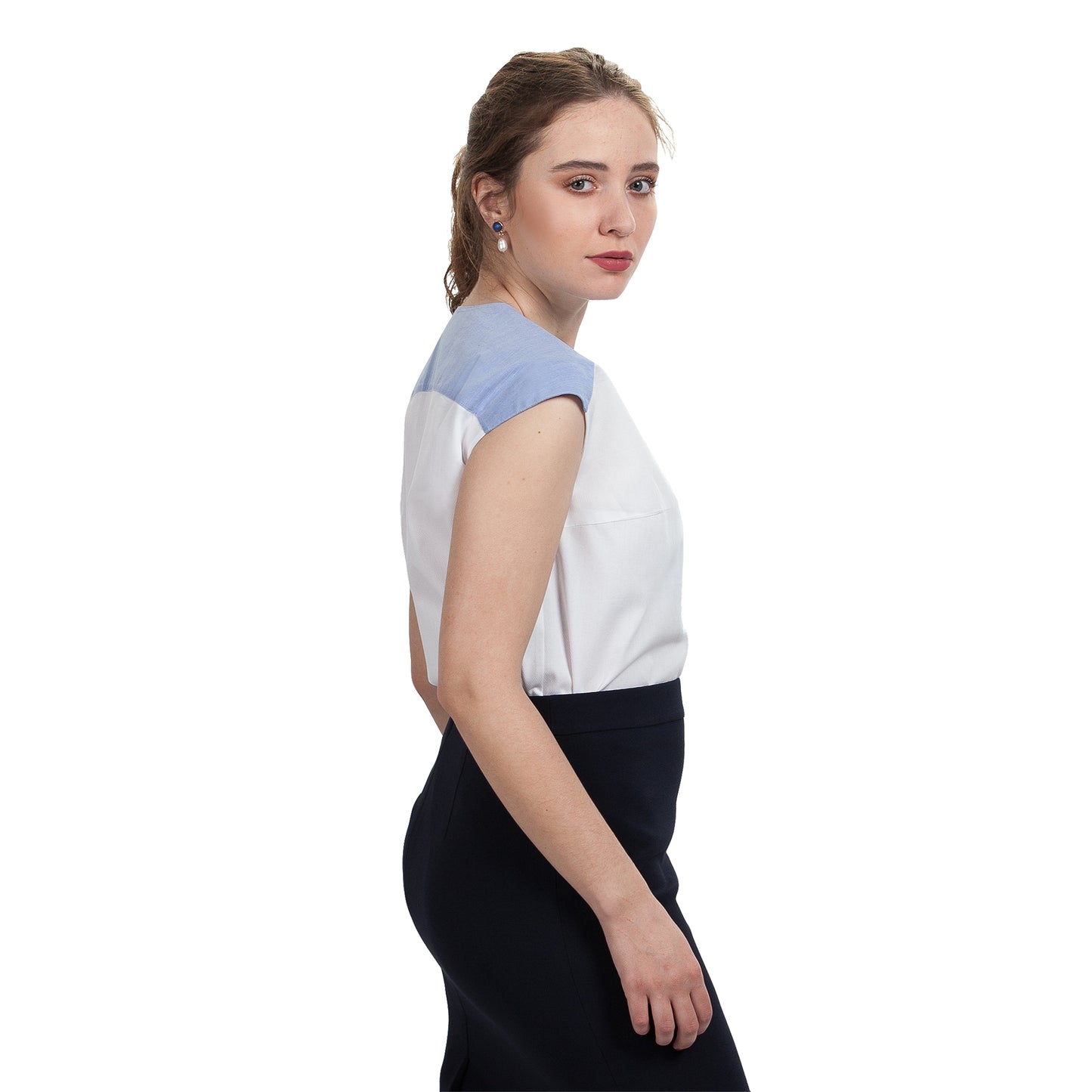 JNK HALEY  Notch Bib Popover - White Texture with Cool Blue